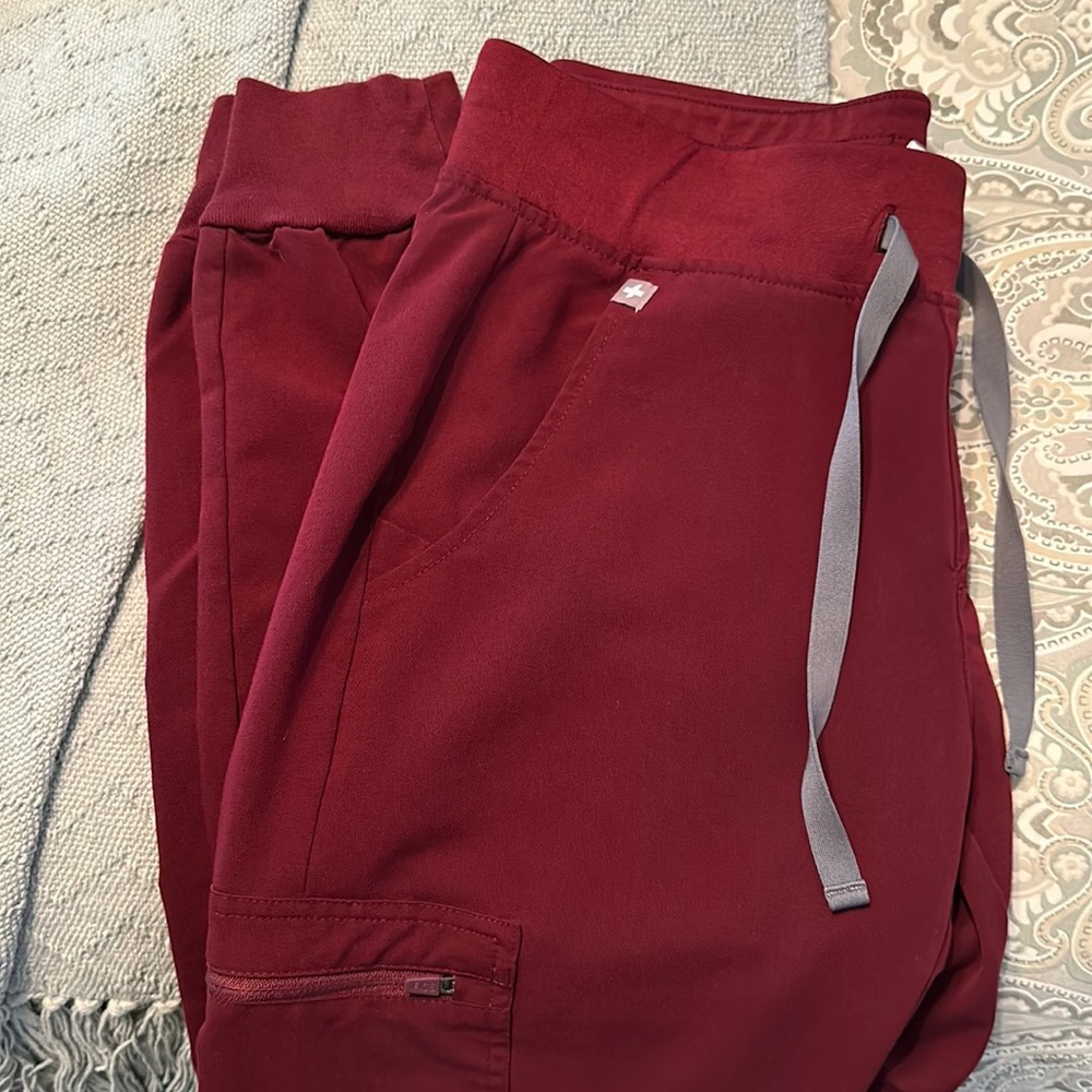 Burgundy Figs Zamora Joggers